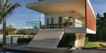 Stages of real estate construction in Florida and key features of the process