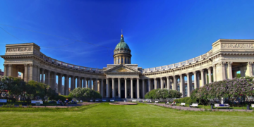 Features of St. Petersburg architecture from Baroque to Art Nouveau